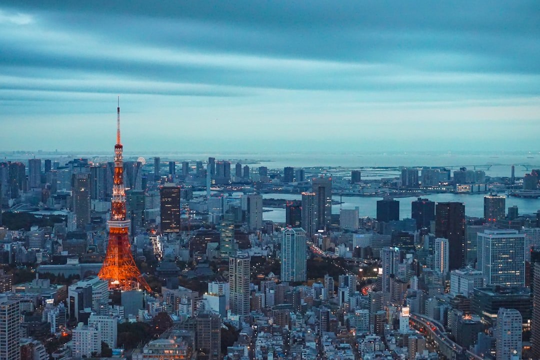 BOJ ขึ้นดอกเบี้ยสู่ 1.25% สูงสุดในรอบ 31 ปี จับตาเงินเฟ้อและผลต่อเงินเยน