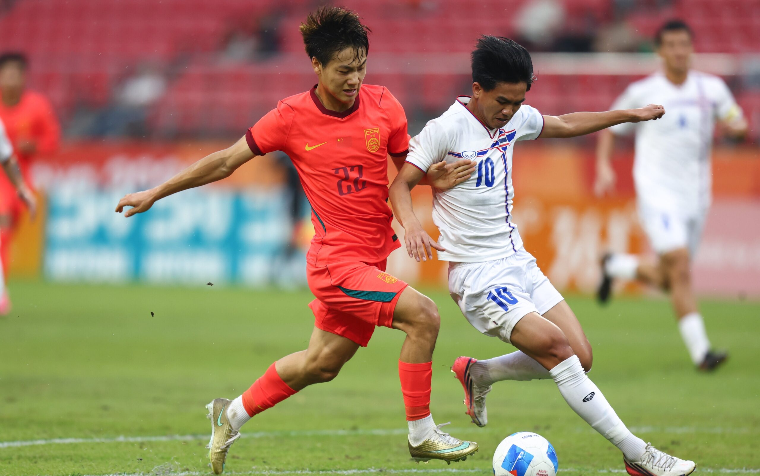 ภาพการแข่งขันฟุตบอลชายเอเชียนเกมส์ 2026 จีน พบ ไทย รอบก่อนรองชนะเลิศ จาก AFC ภาพที่ 2