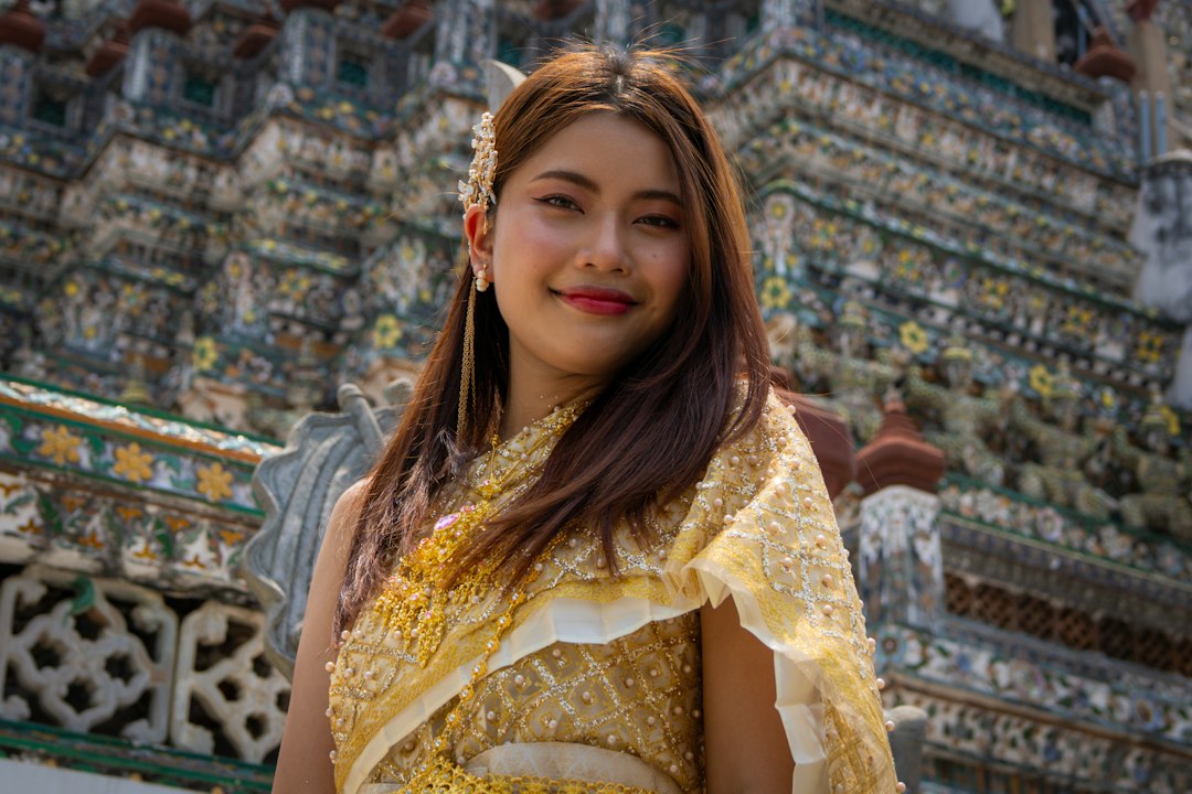 ภาพประกอบบรรยากาศไทยสำหรับตอนพิเศษ เครดิต Sam / Unsplash