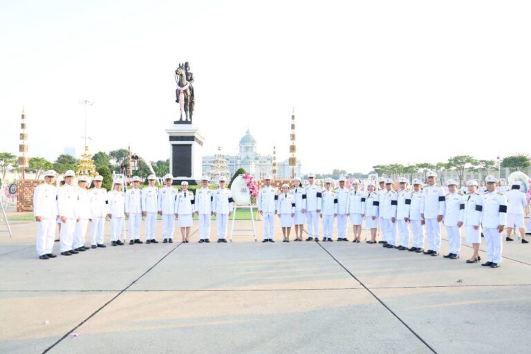 คณะกระทรวงแรงงานร่วมพิธีวางพวงมาลาวันปิยมหาราช 2569