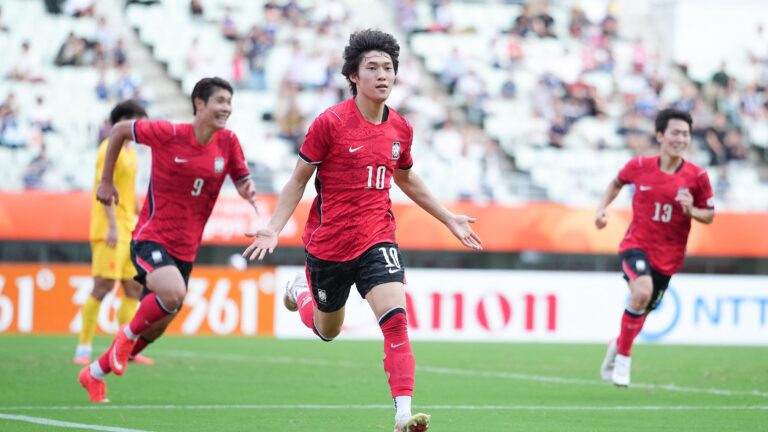 จีนพบเกาหลีใต้ ฟุตบอลชายเอเชียนเกมส์รอบรองชนะเลิศ