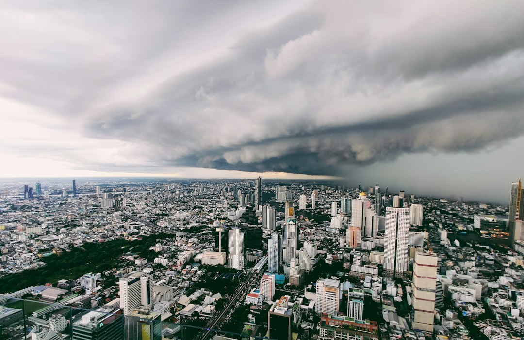 ฝนหนัก 4 ตุลาคม 2569 ภาพประกอบ 1